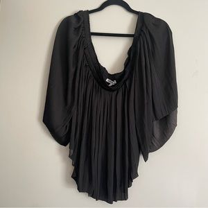 Elizabeth & James Emelyn Blouse Top Black size Medium